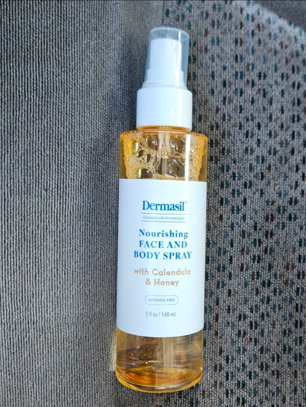 Dermasil Nourishing Face & Body Spray With Calendula & Honey — 5fl Oz BNIB